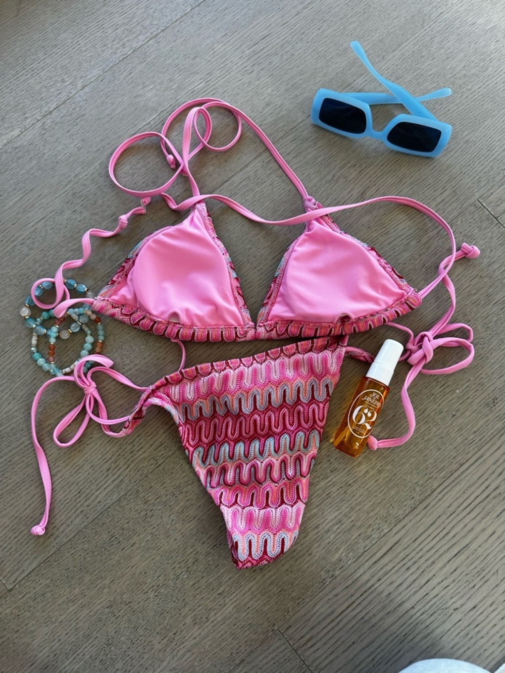 Pink Patterned Crochet Bikini Set - Picture 3 of 3